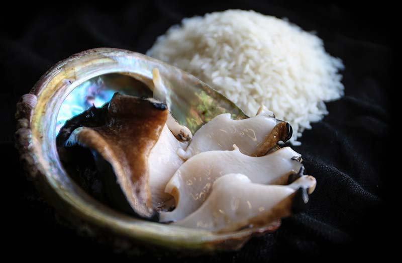 Sliced abalone in shell